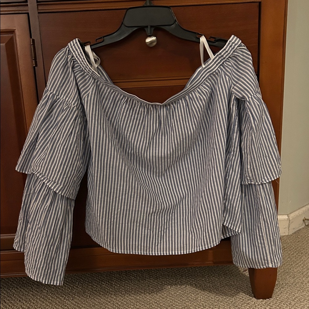BCBG Striped Off-Shoulder Women's Top NWOT!!!